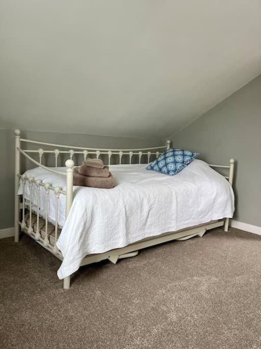 Holme Lodge Cottage 瑟斯克 外观 照片